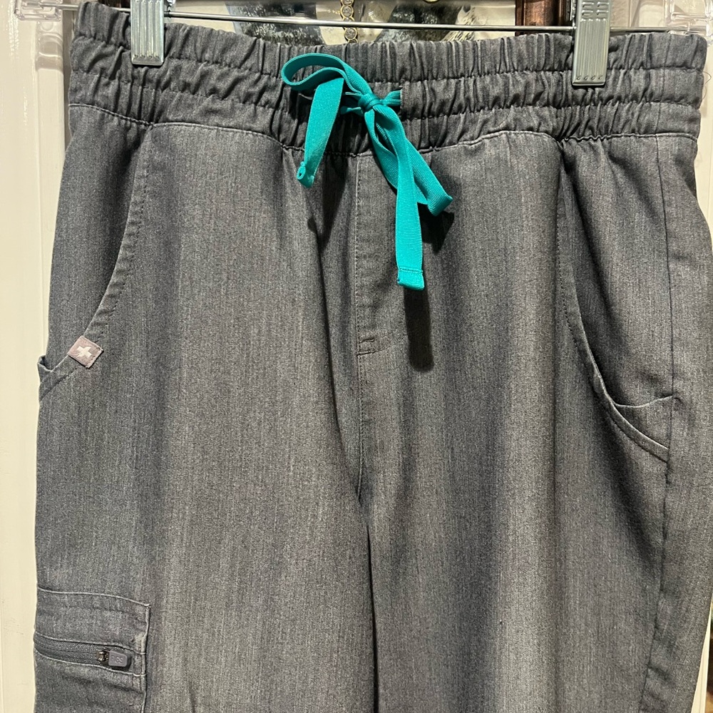 Figs Graphite high waisted Zamora joggers - Picture 3 of 4